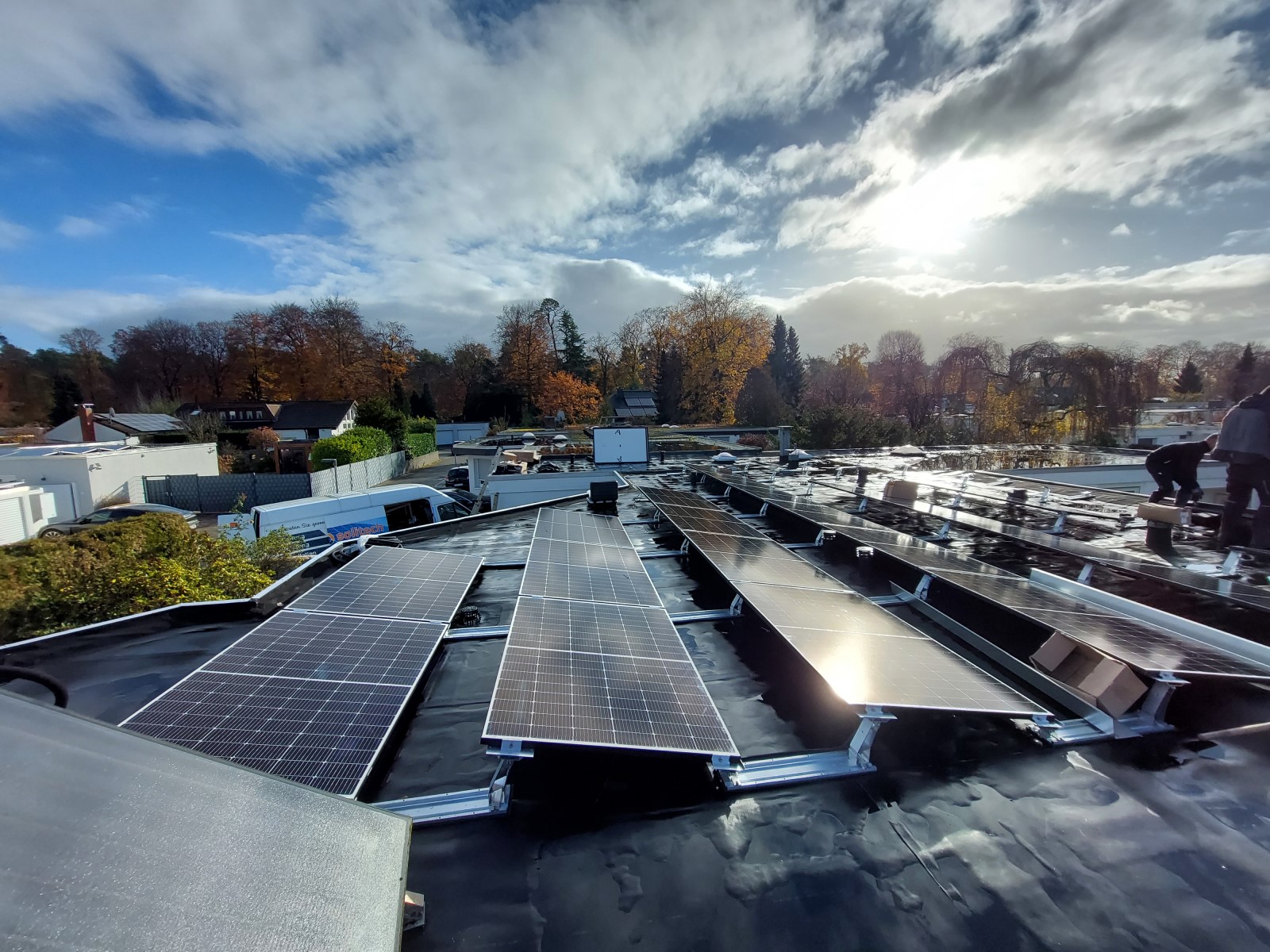 Photovoltaikanlage Dachdecker Dachdecker Rodgau Photovoltaikanlage Dachdecker Dietzenbach Dachdecker Offenbach Dachdecker Dreieich Dachdecker Neu-Isenburg Dachdecker Ofenbach Dachdecker Frankfurt Dachdecker Bad Homburg Dachdecker Hanau Dachdecker Darmstadt Dachdecker Wiesbaden Dachdecker Mainz Dachdämmung